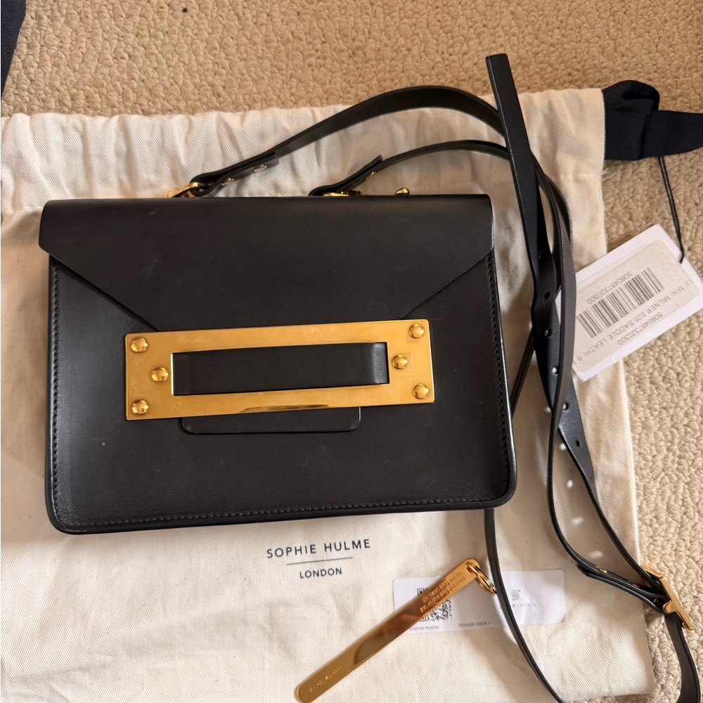 Sophie Hulme le Mini Milner Saddle Leather Crossbody with Gold Plate black
